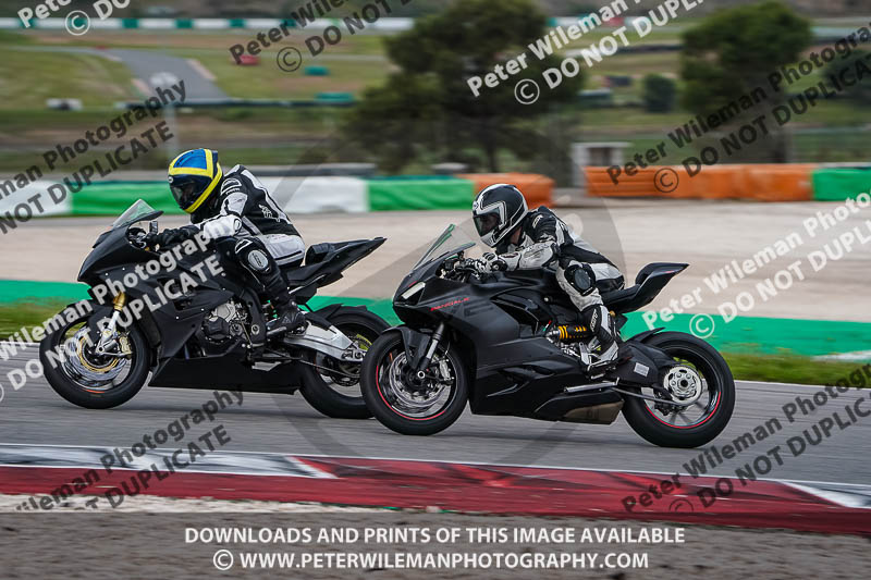 motorbikes;no limits;peter wileman photography;portimao;portugal;trackday digital images